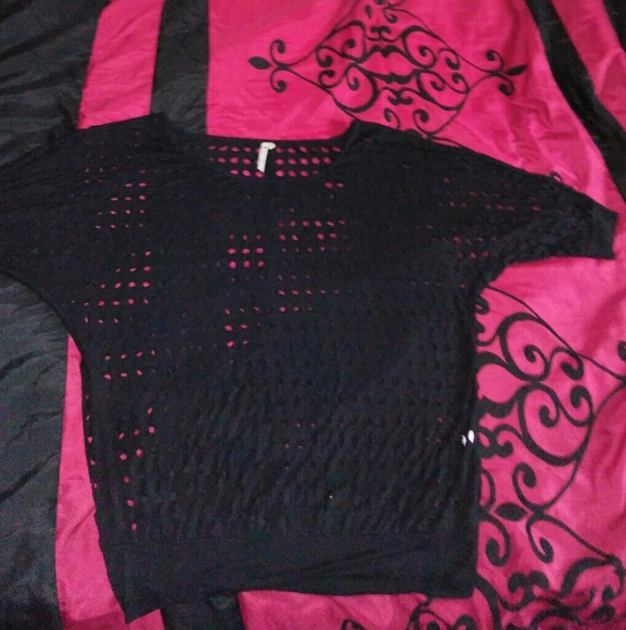 Love Point Net Top - Picture 4 of 4